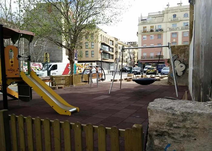 Mosen Sorell Apartments